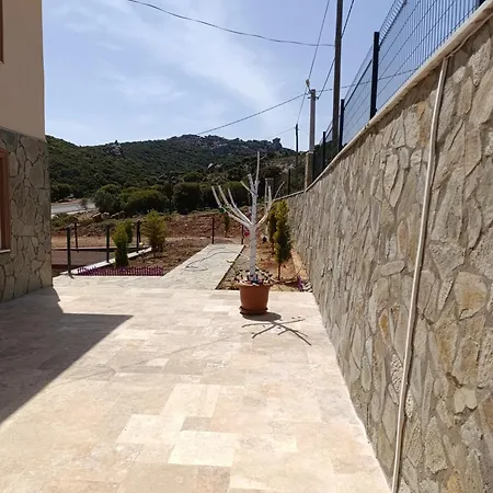 Chrysi Petra Apartment *
